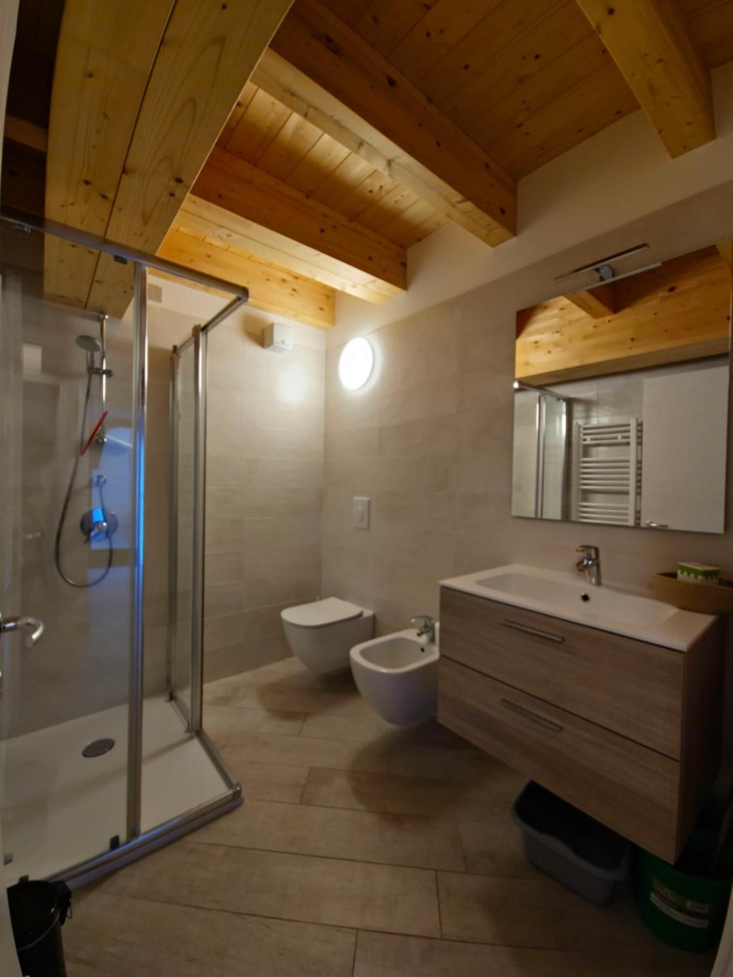 Casa Antico Borgo - Appartamento 1 Assenza di Brenzone Ngoại thất bức ảnh