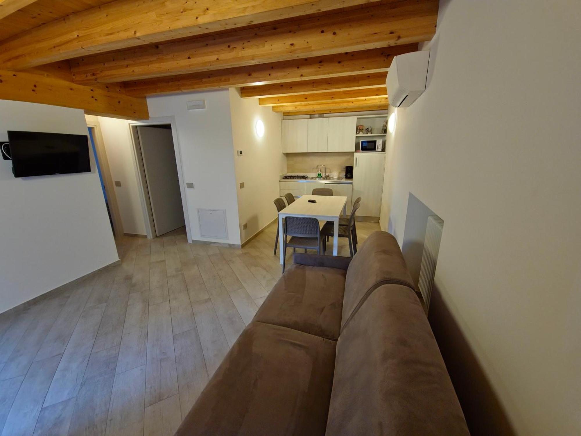 Casa Antico Borgo - Appartamento 1 Assenza di Brenzone Ngoại thất bức ảnh